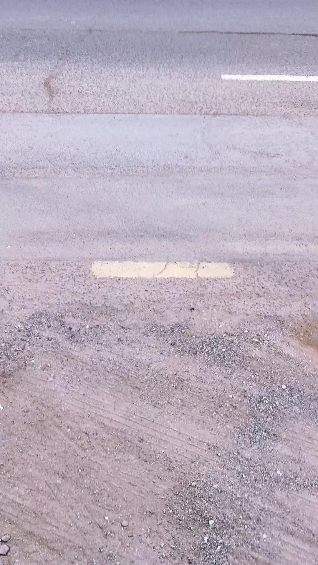 @😔