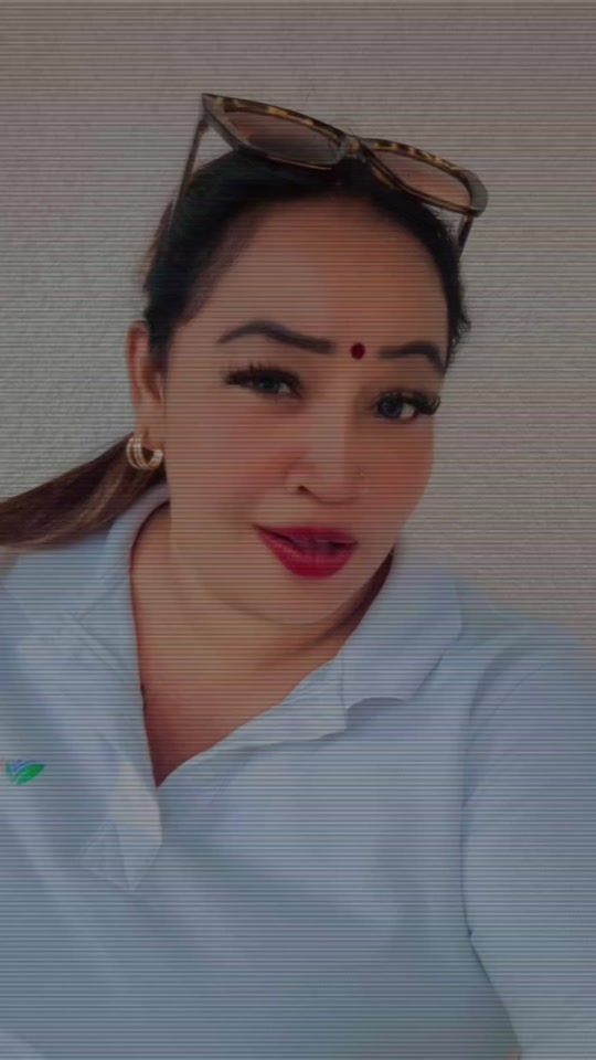@Brinda_😗