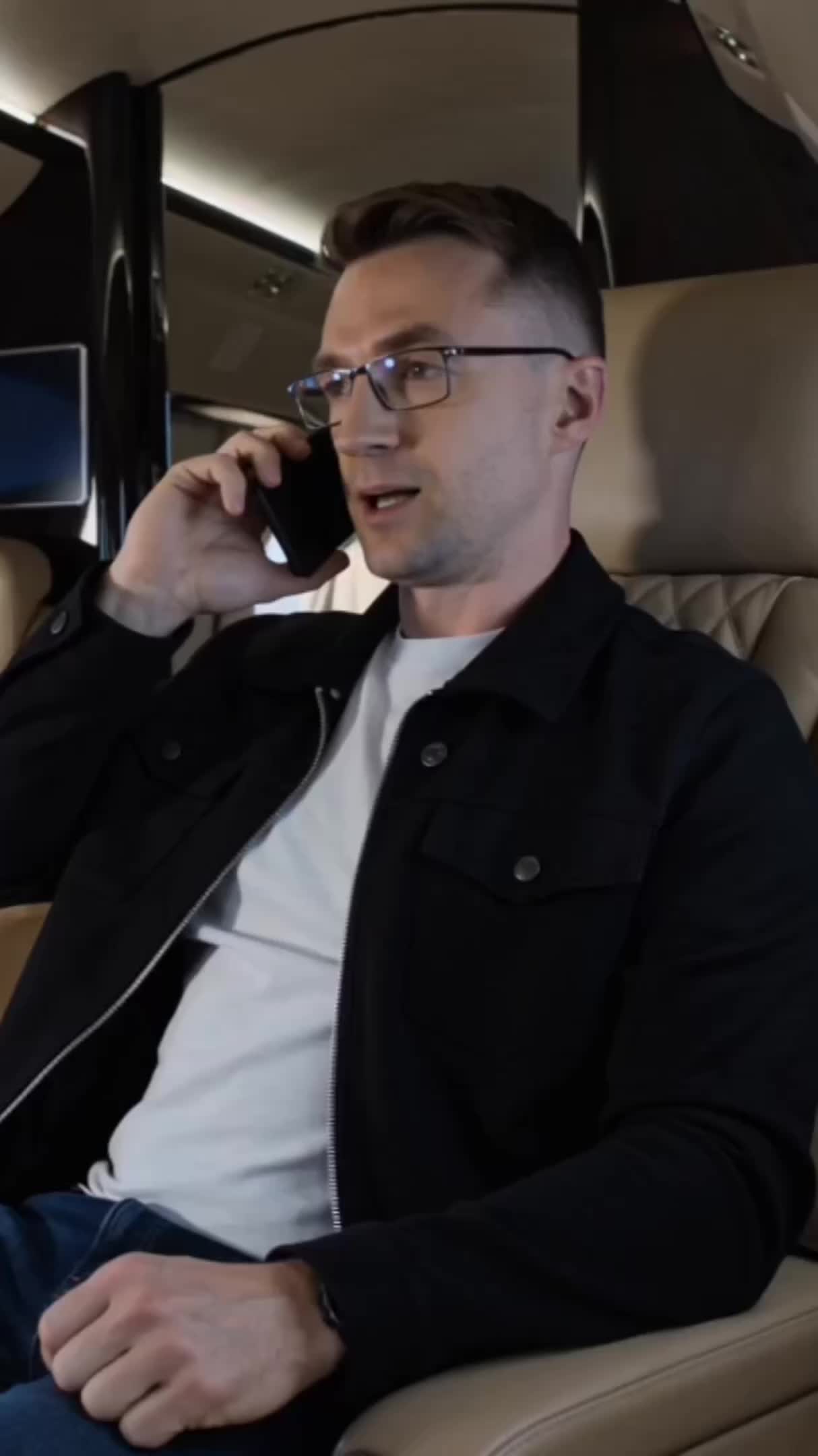 @Artem AI | CEO Arhustel INC