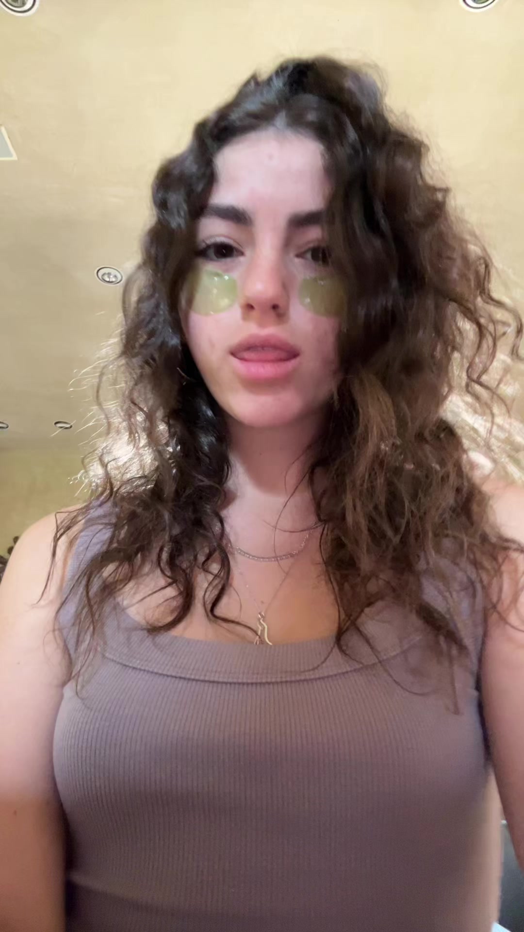 @Avivoosh😈