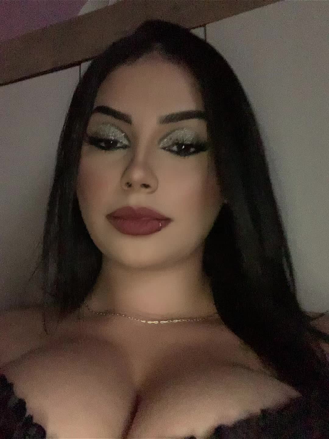 @B💋