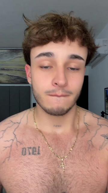 @Favian Álvarez 🤓