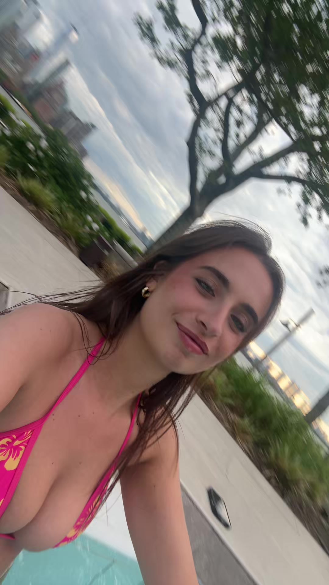 @alex
