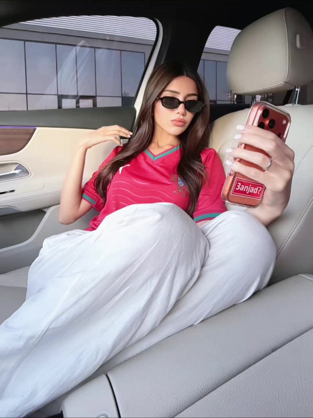 @ᴸ ᴱ ᴱ ᴺ ᴬ | لِينَا