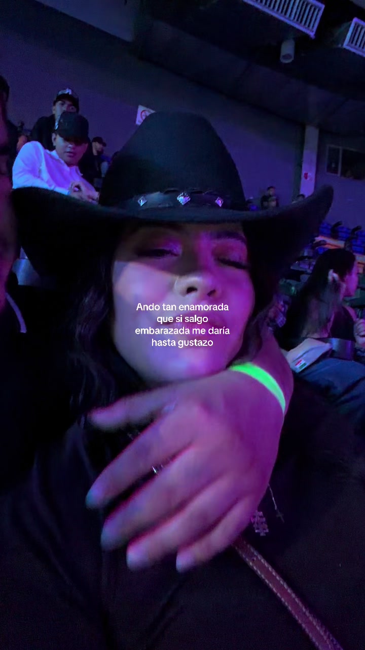 @Mere López 🩰