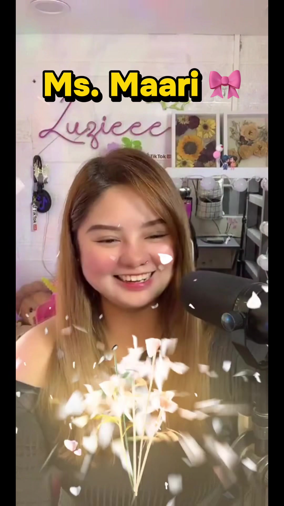 @Luzieee ✨
