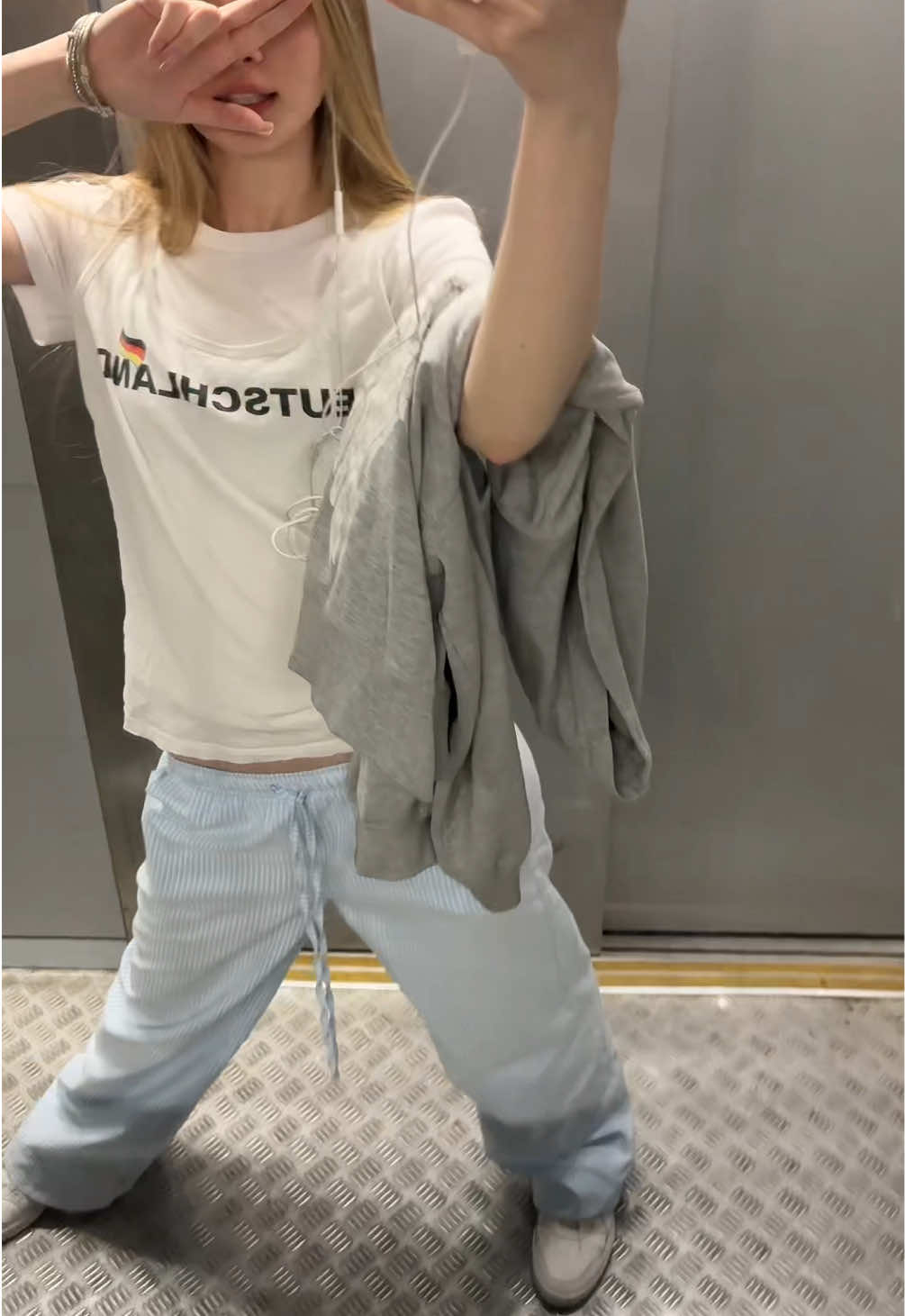 @sshaakti