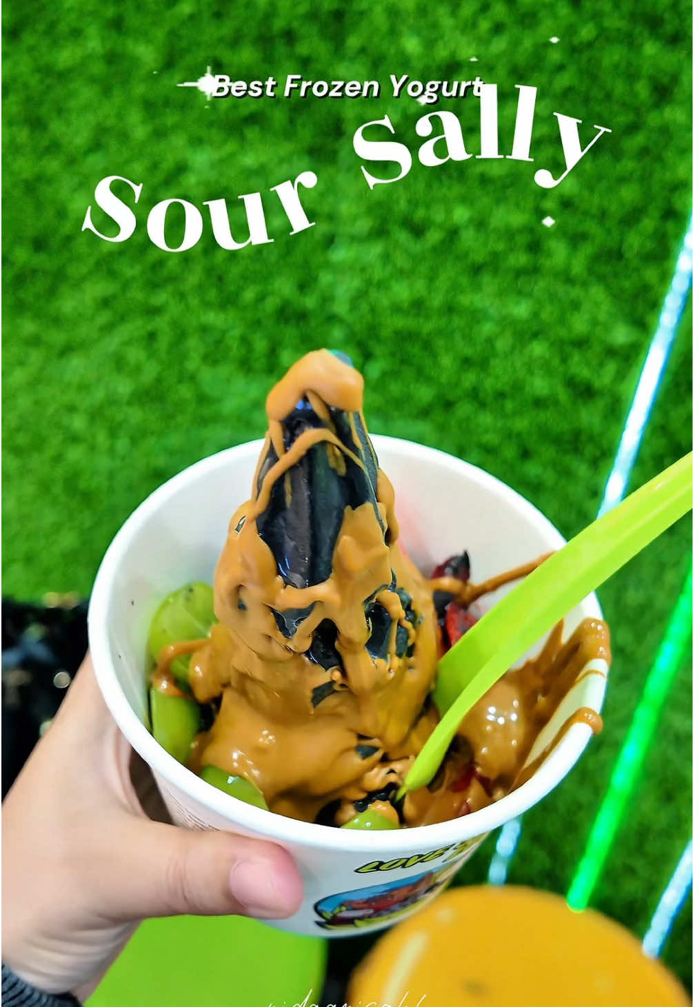 @nidaanisahf | Food & Travel
