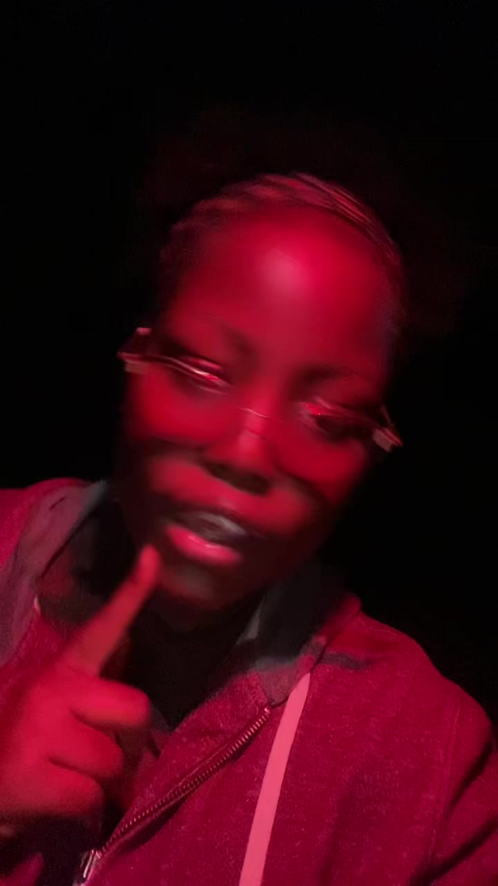 @is_it_kesha