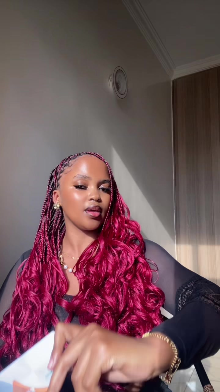 @Aisha🦋