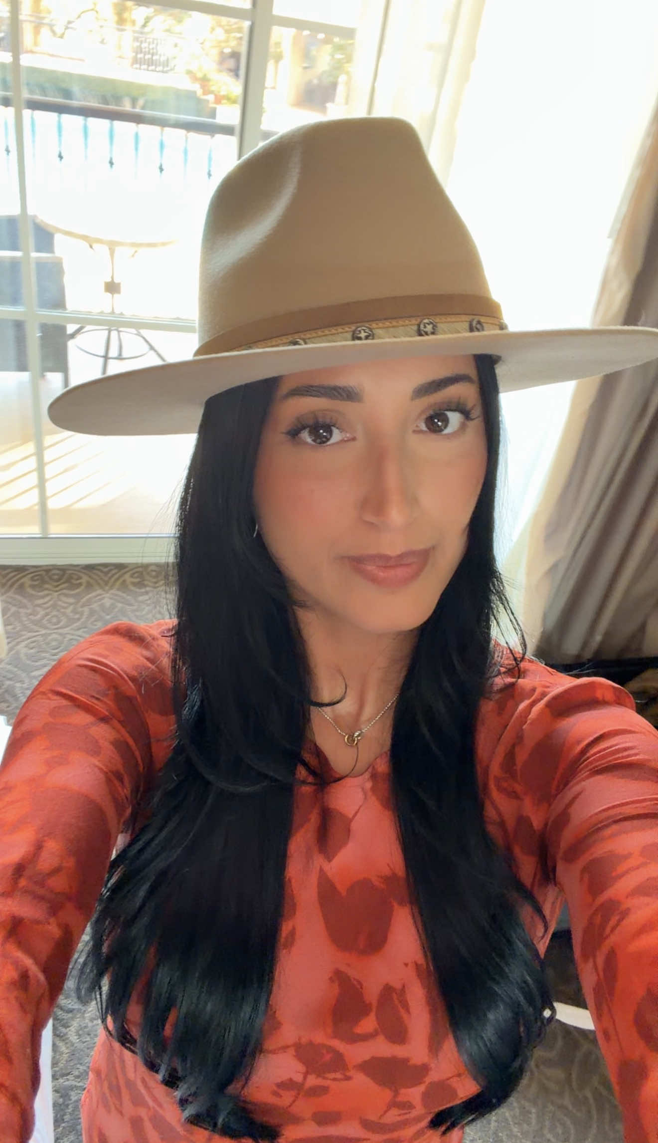 @Gia