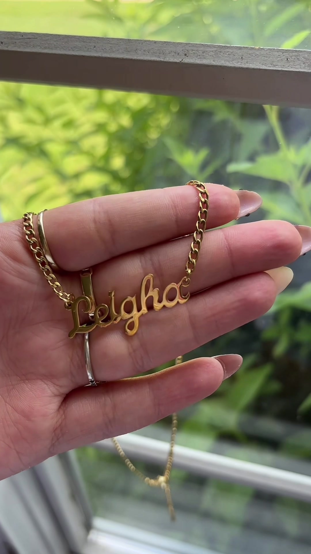 @leigha