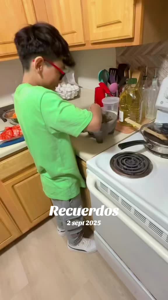 @🏋️♀️Yoce 🍕🦋🌻