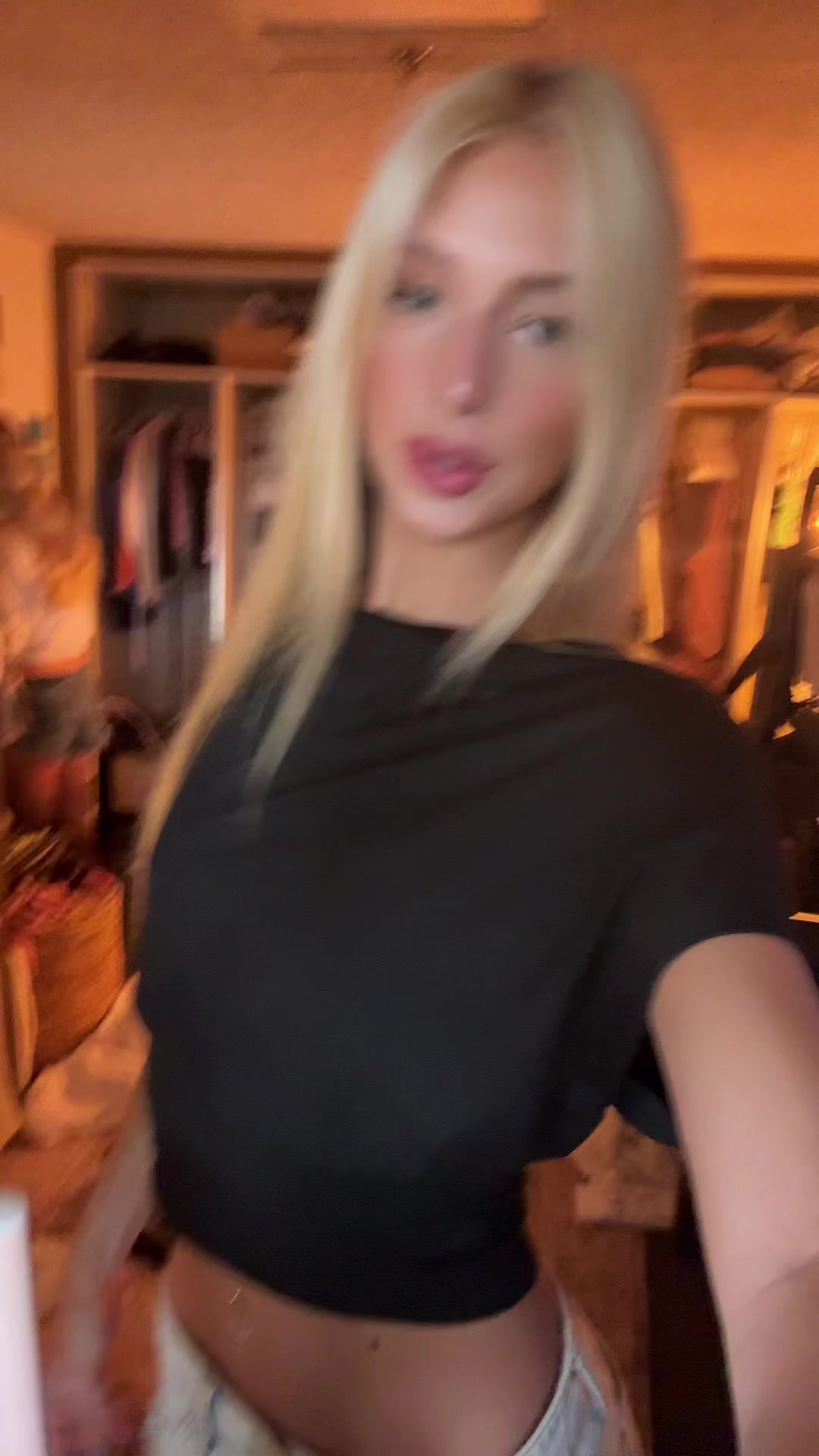 @zo&euml;