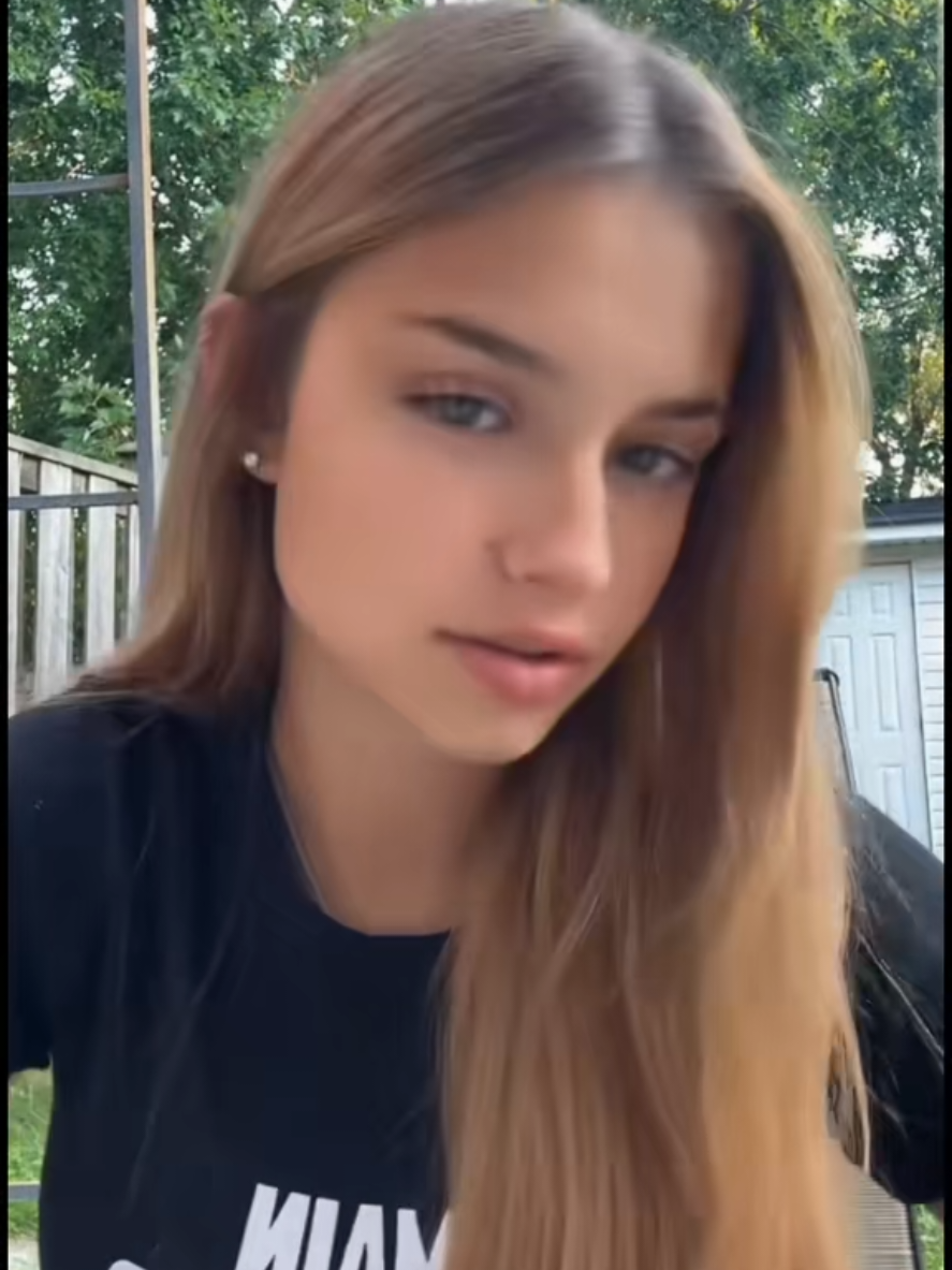 @AnnaWorld🍓