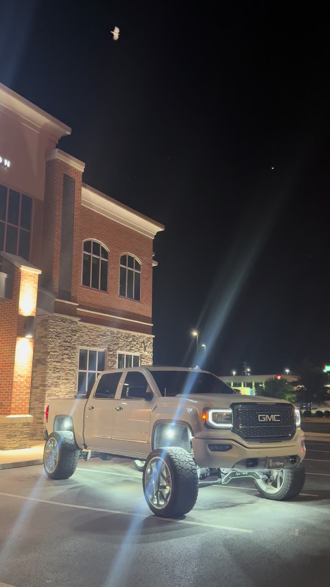 @𝒥𝒶𝓍𝑜𝓃