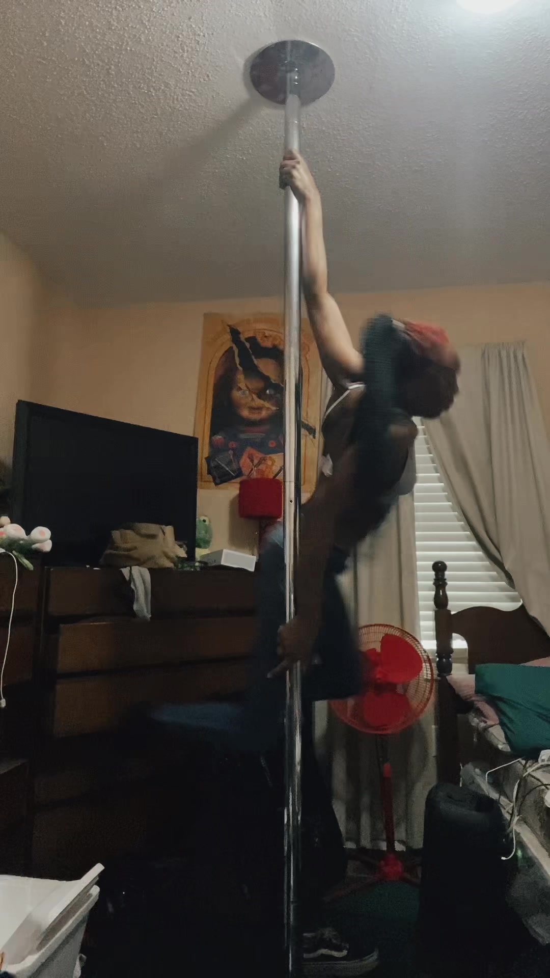 @laythatahhdown