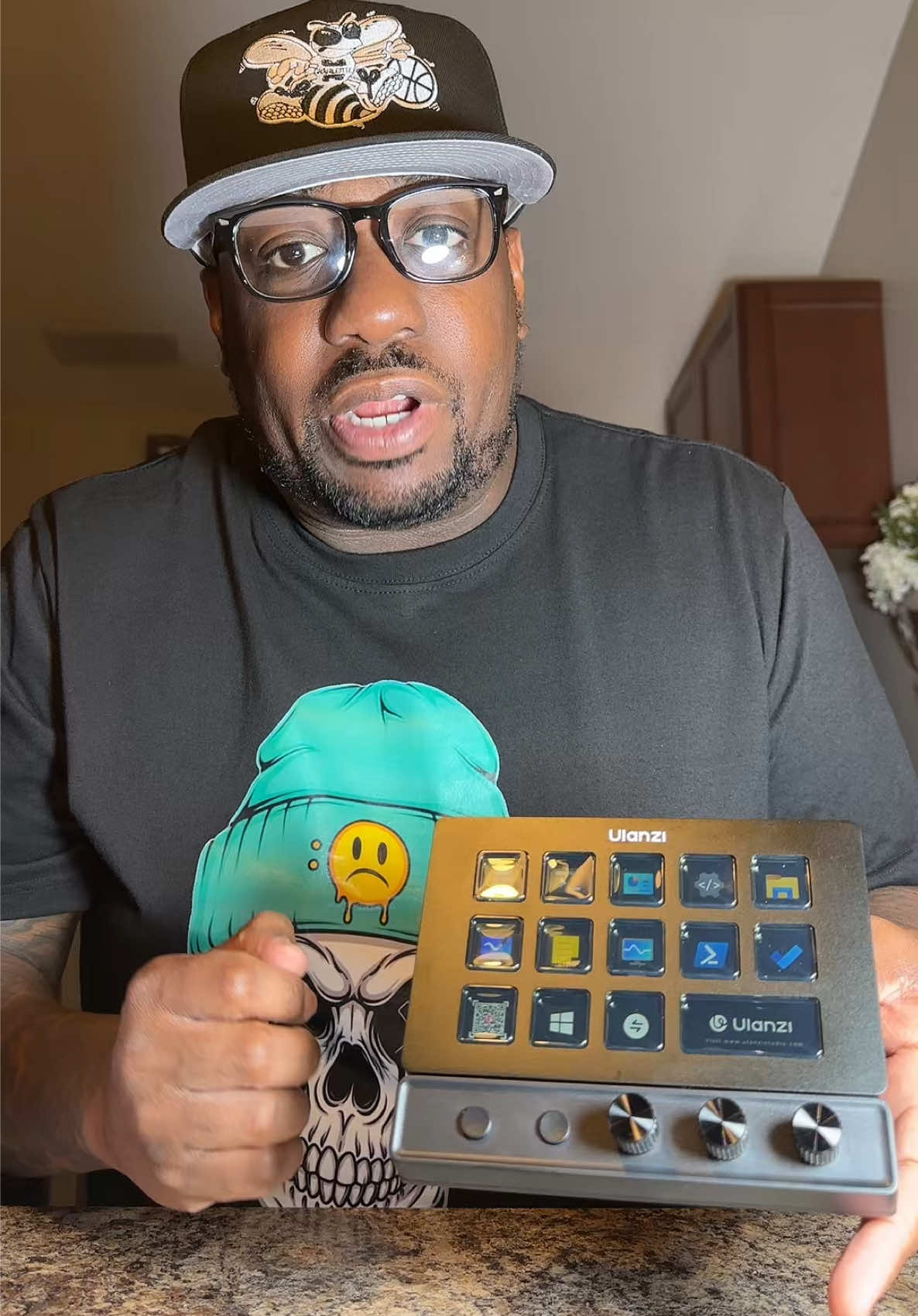 @𝕀𝕥𝕖𝕞 𝕊𝕙𝕠𝕡
