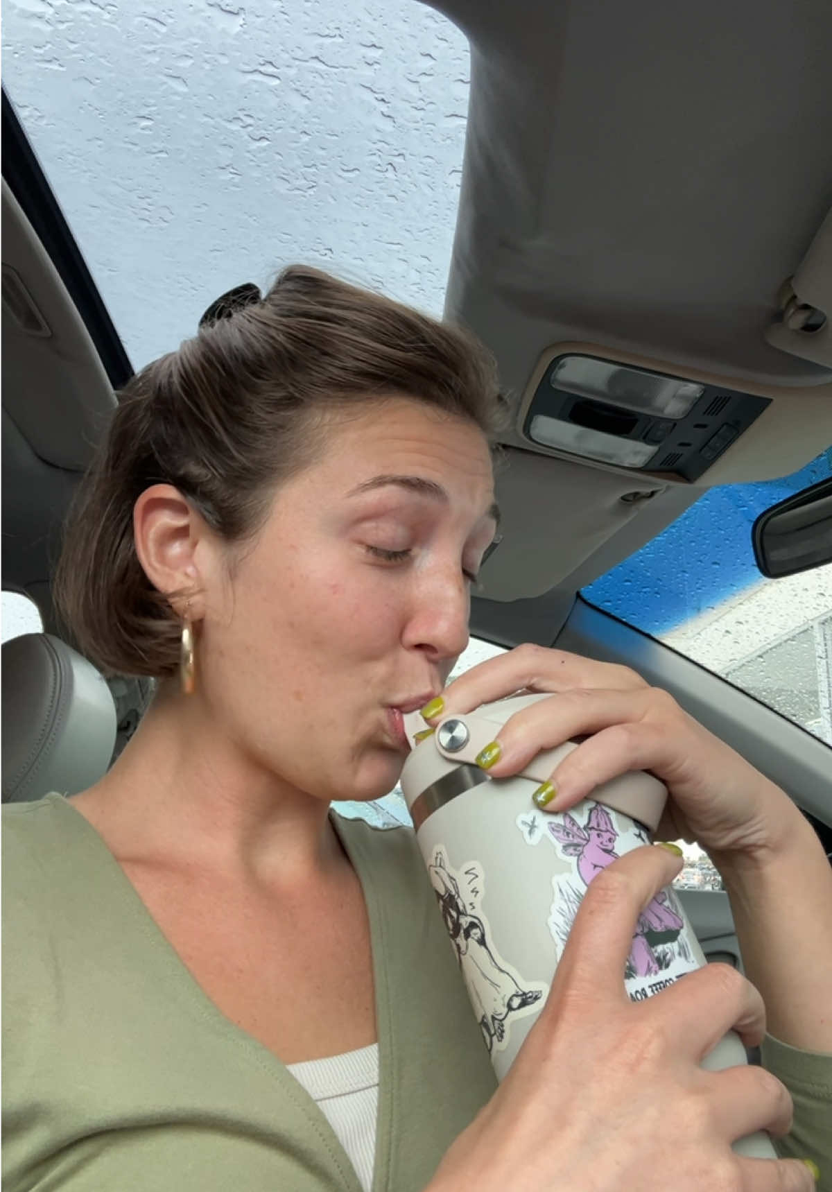 @caraleighclinton