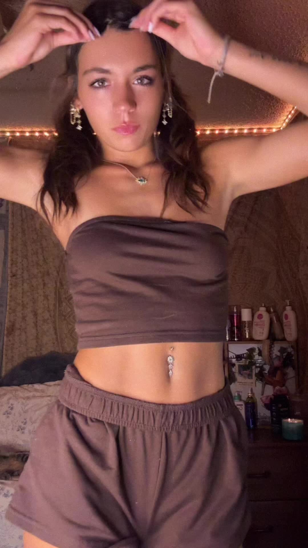 @justliveyourlifelol