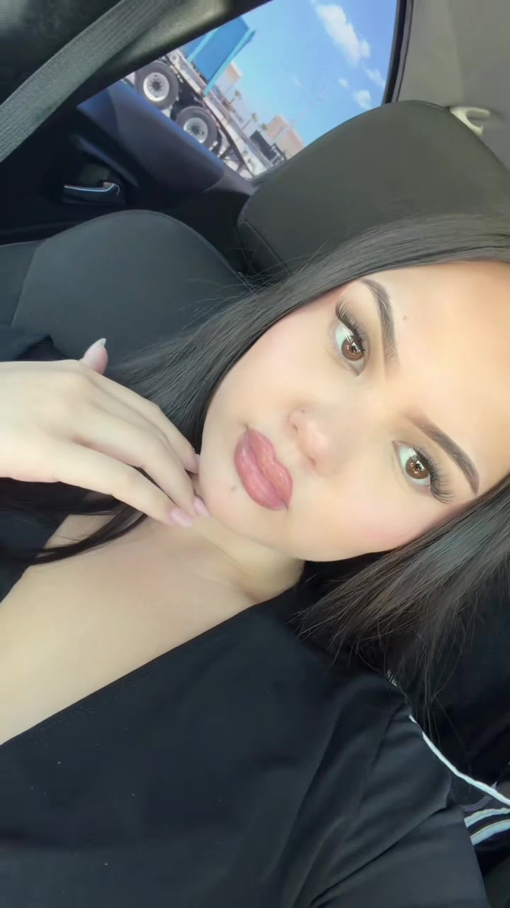 @roxi