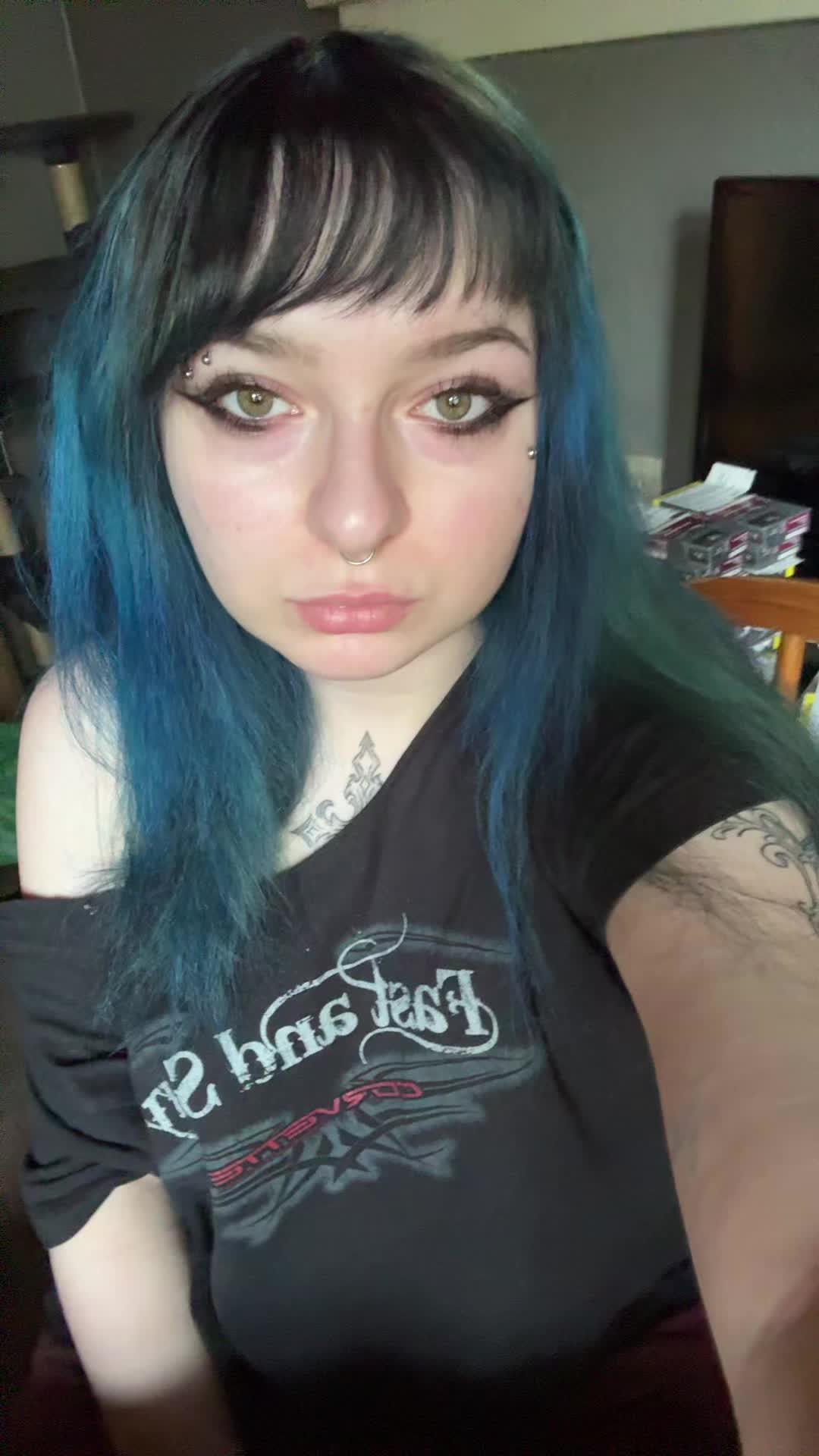 @alayzsaa