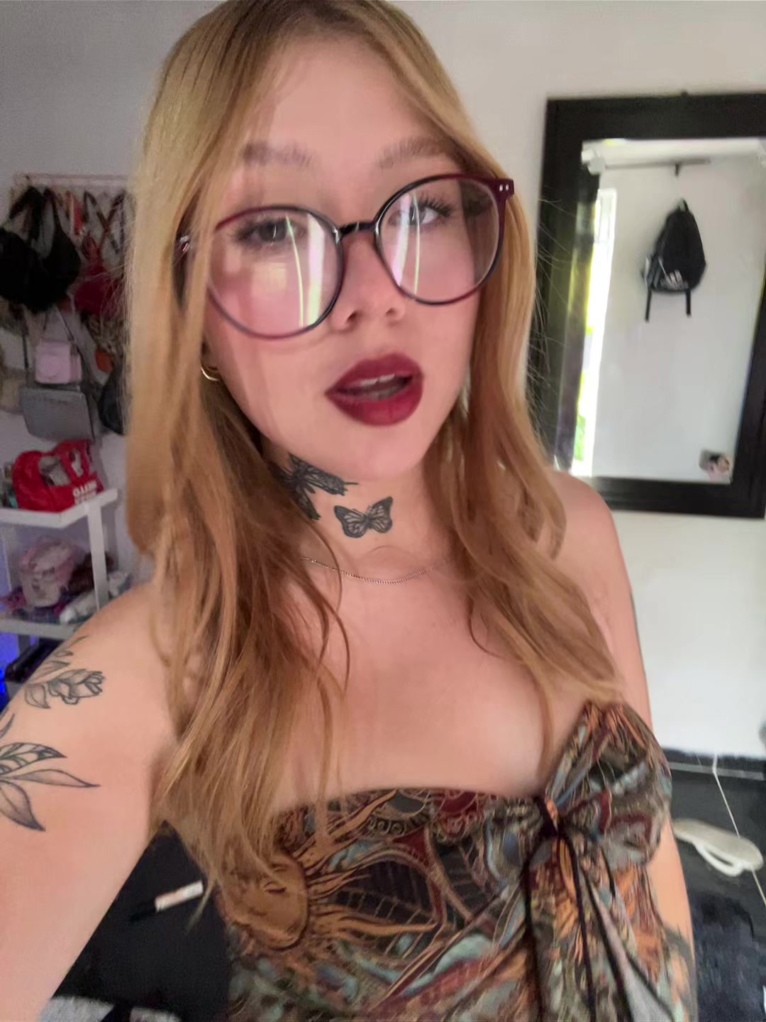 @G