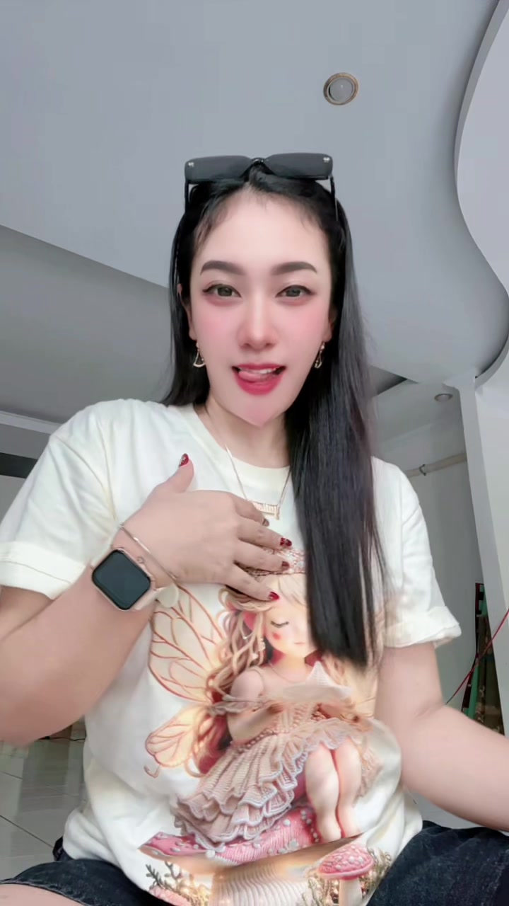 @Yuliana