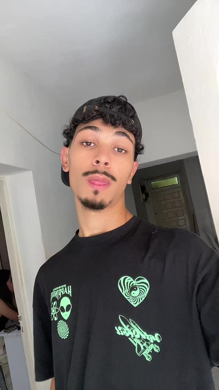 @Omar♎️