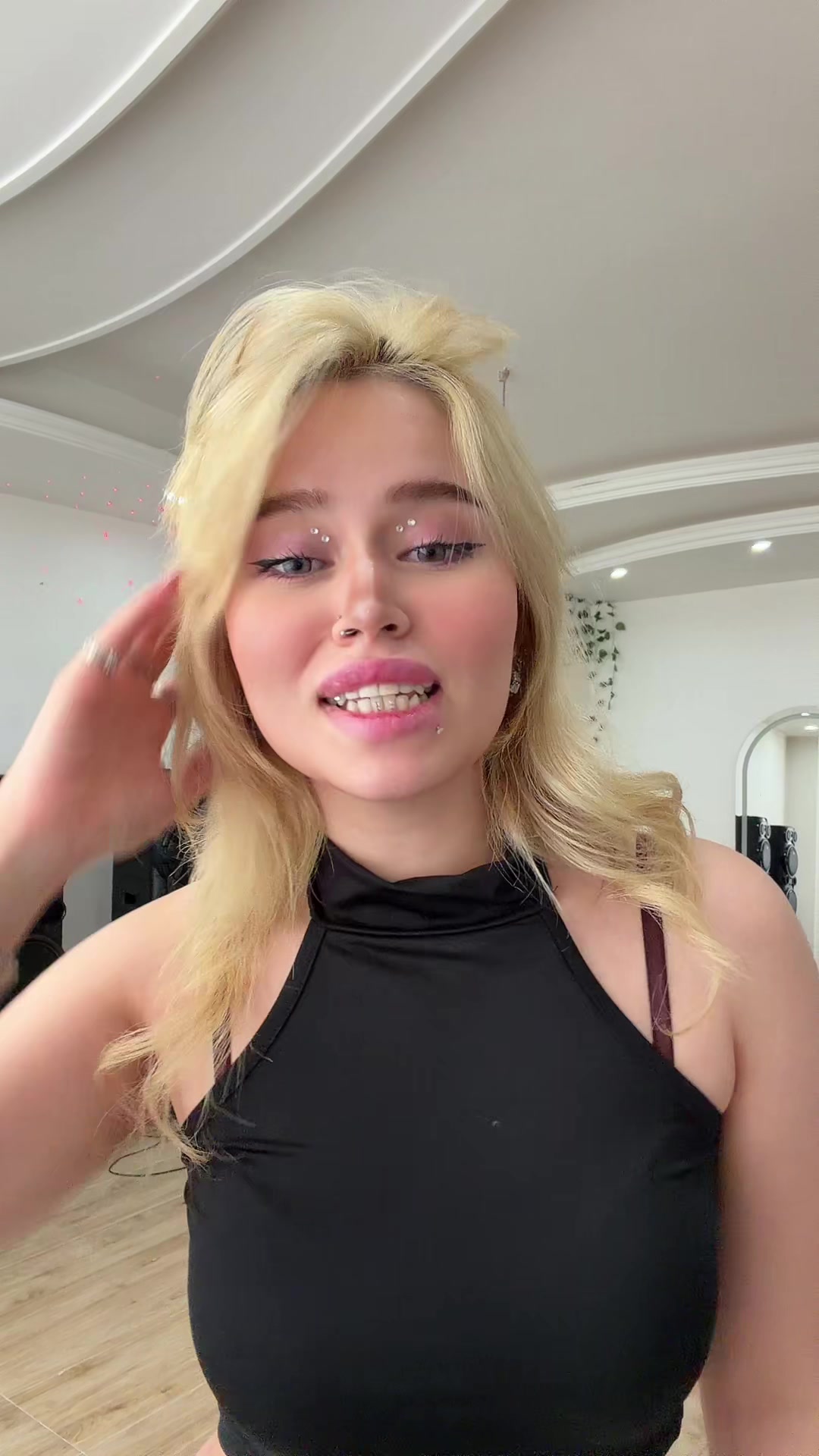 @heliaydn
