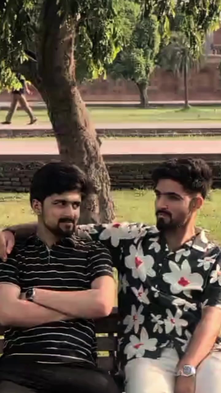 @ملک حسیب 😉