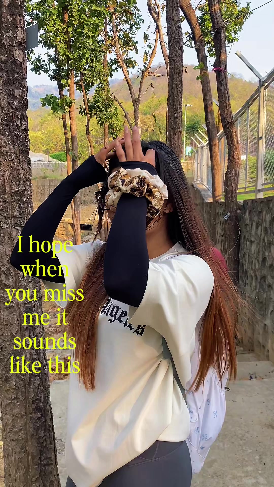 @अनुषा