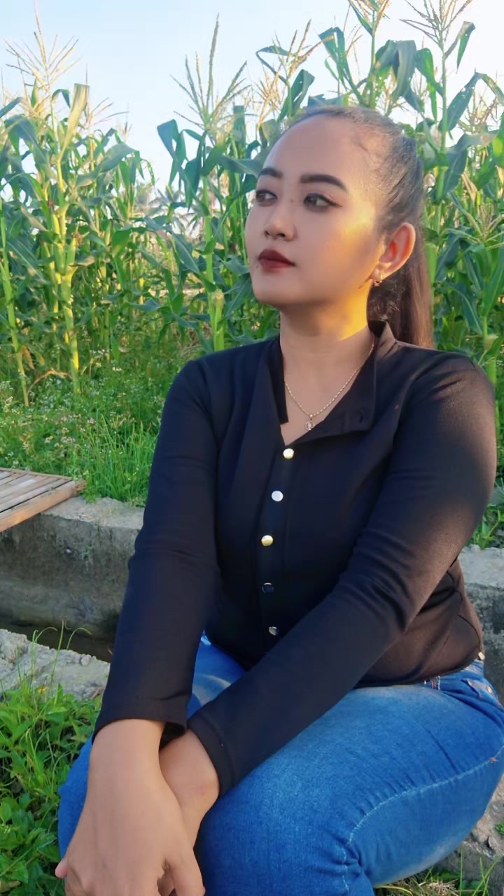 @Miss Dhevy