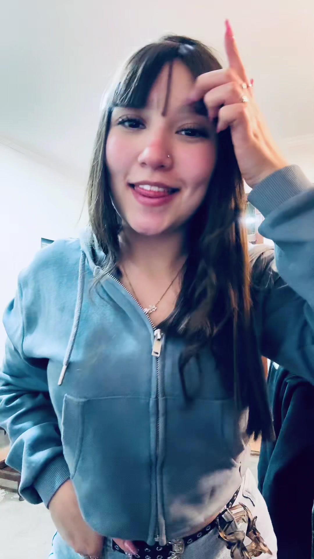 @𝒱𝒾𝒸𝓀𝓎🖤