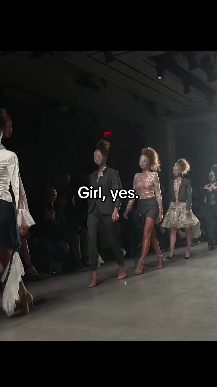 @Ella