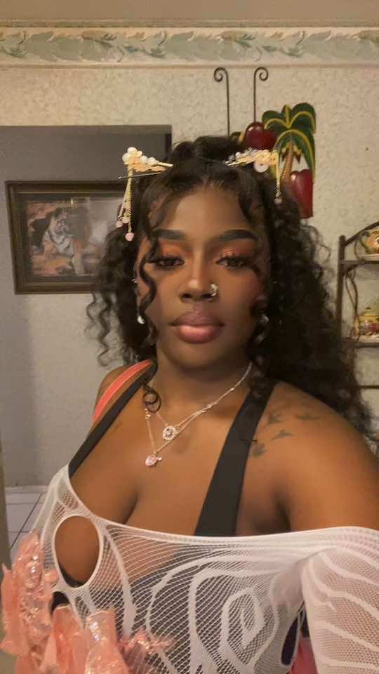 @Official_badgyal_roots
