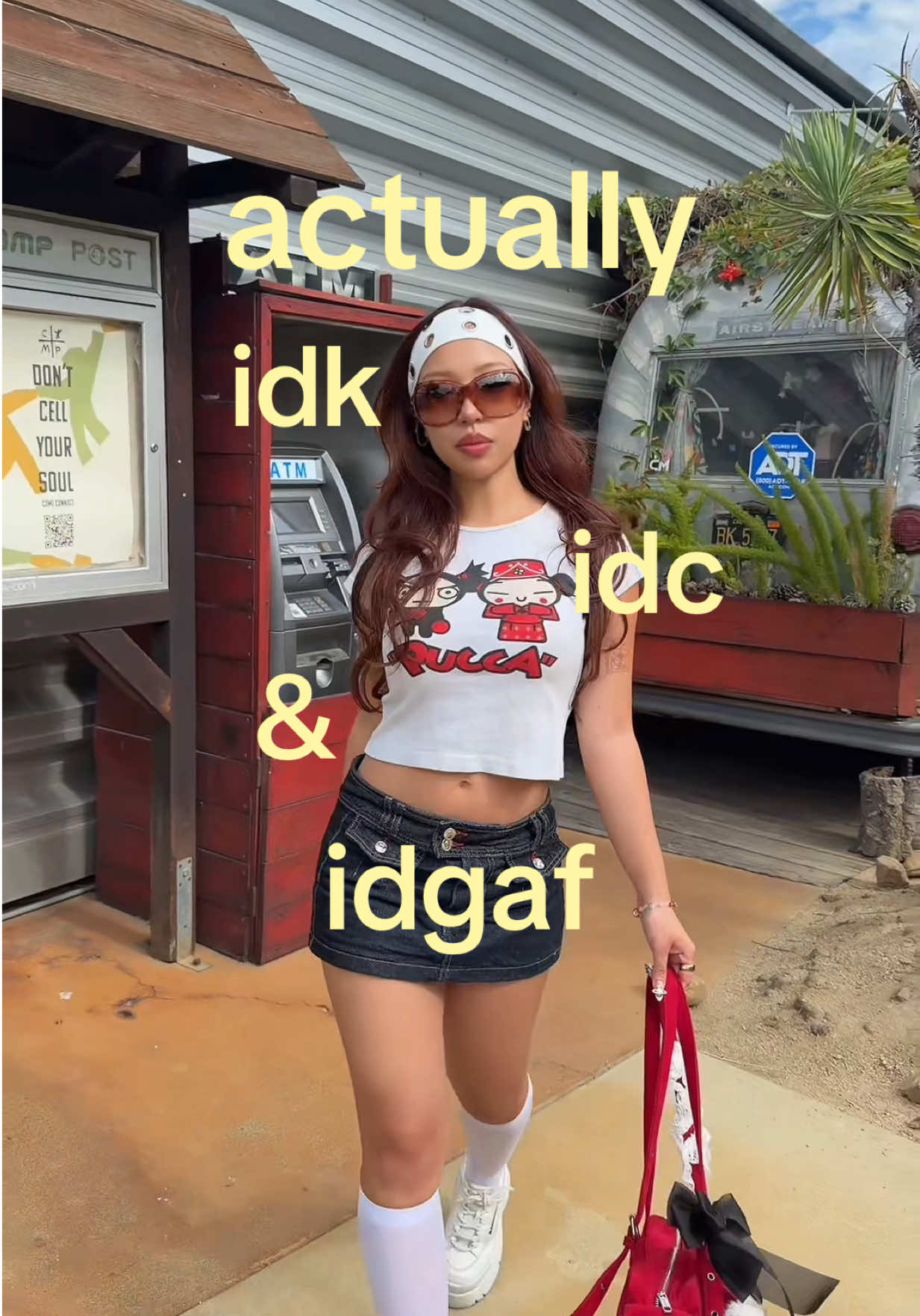 @jasmine le