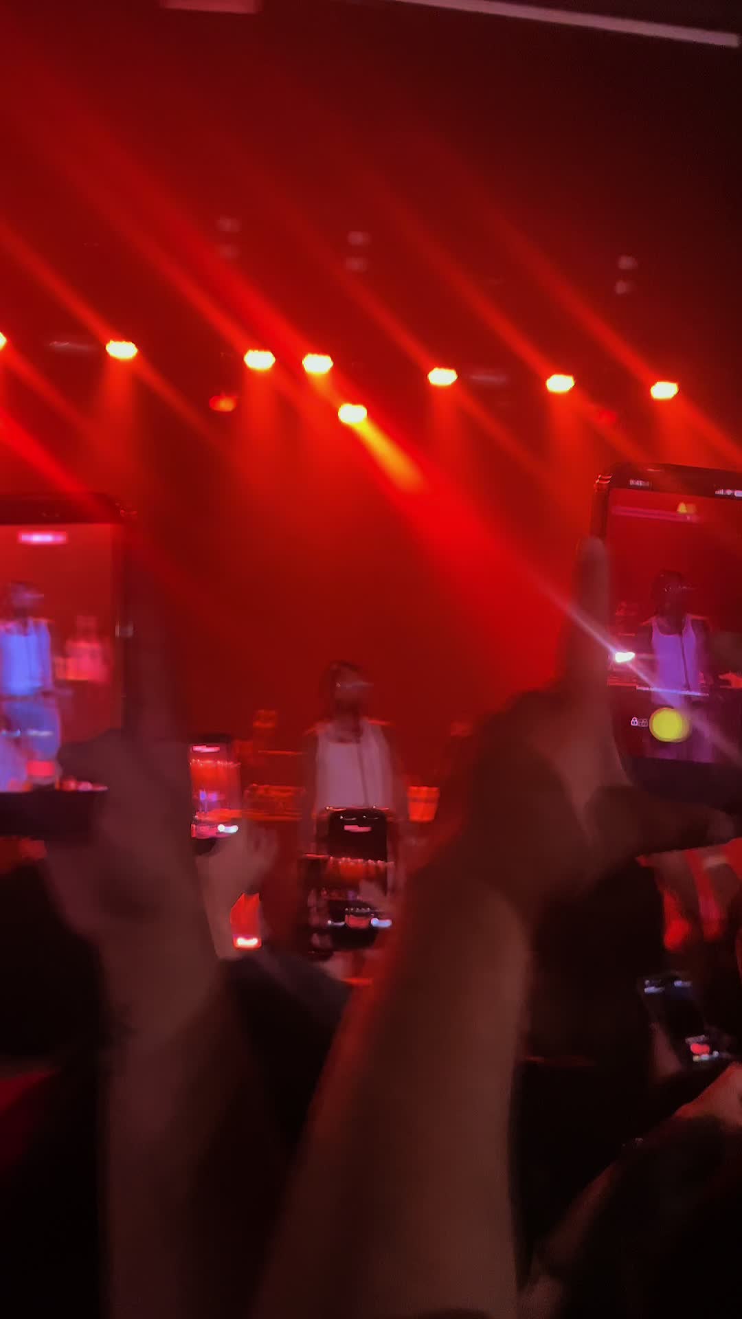 @t.