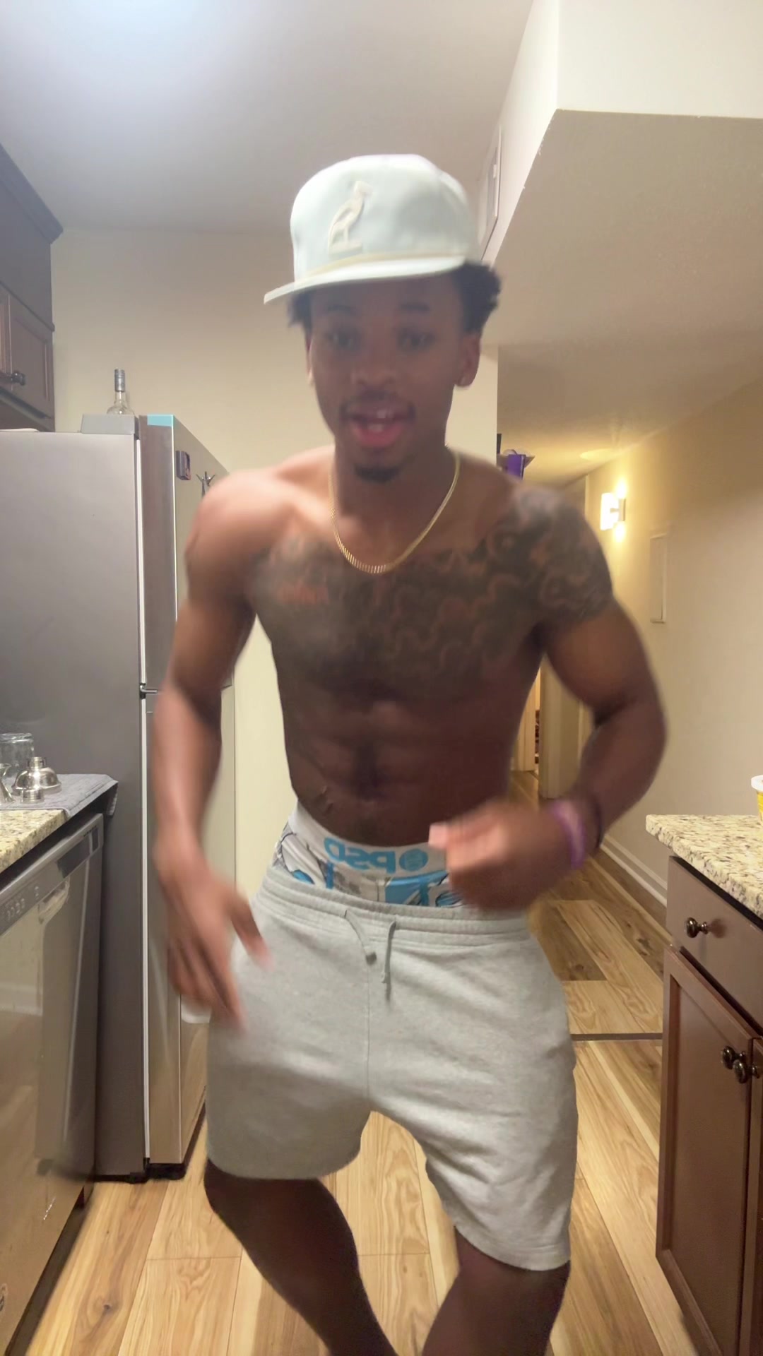 @dmoneydame
