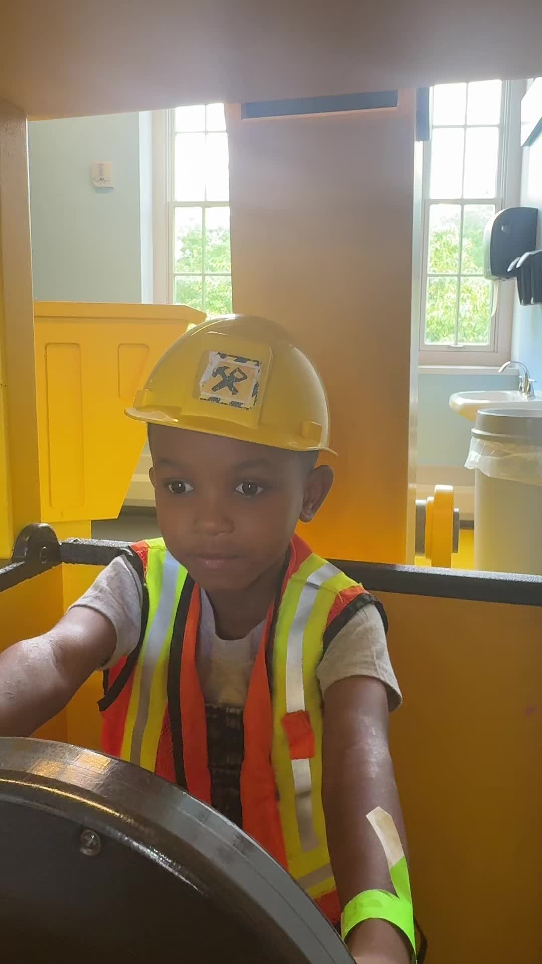 @ceeliveshere