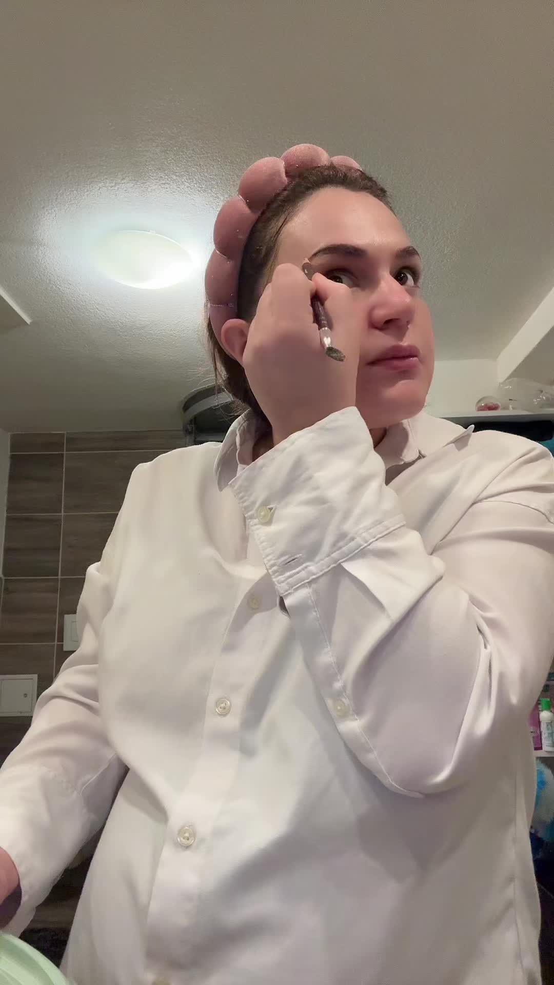 @Hazbie04