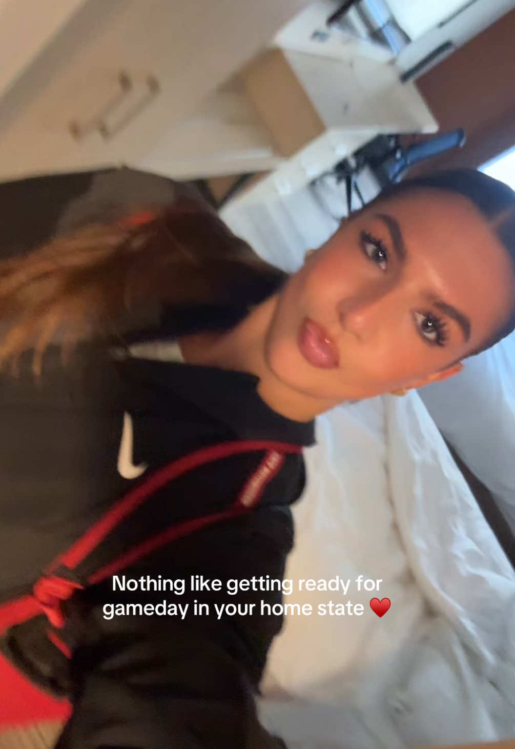@Ella
