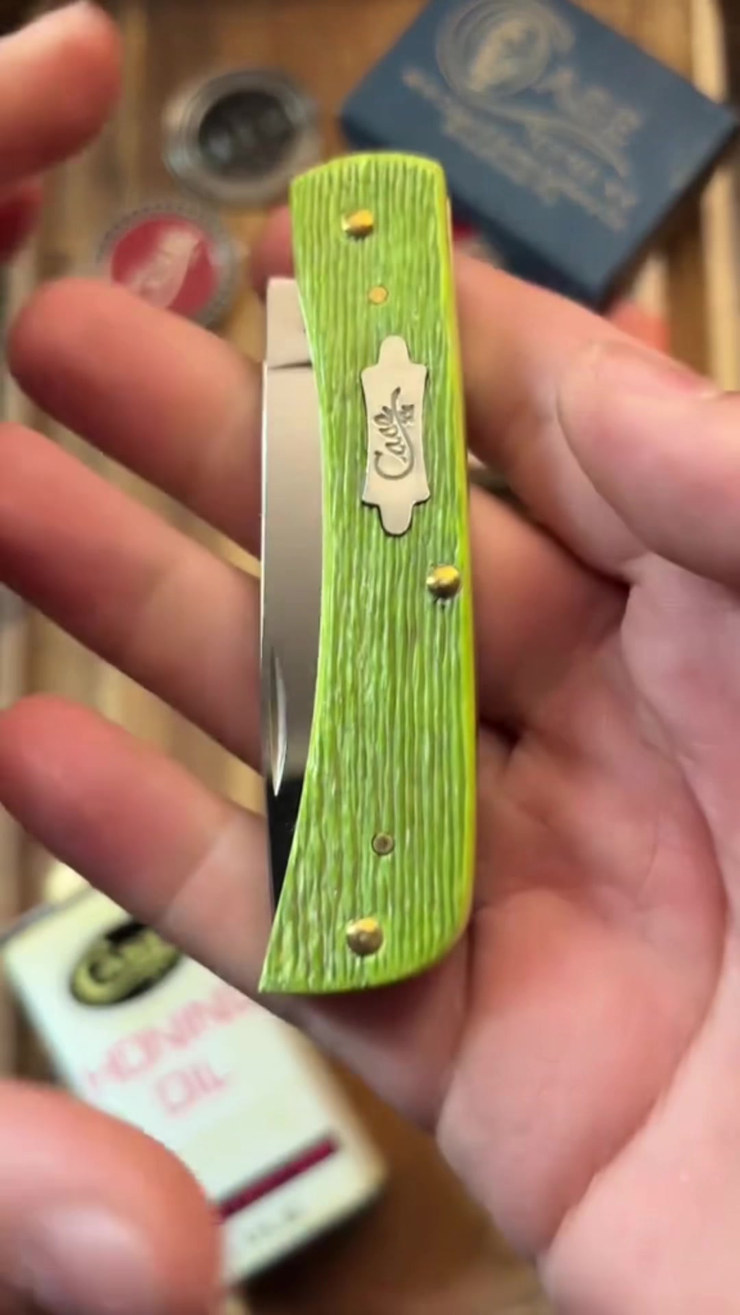 @Vintage_Knife_Guy