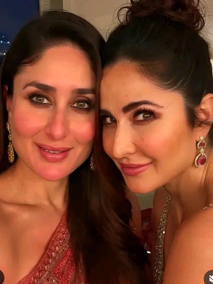 @KareenaKapoorkhan Fc Indonesia