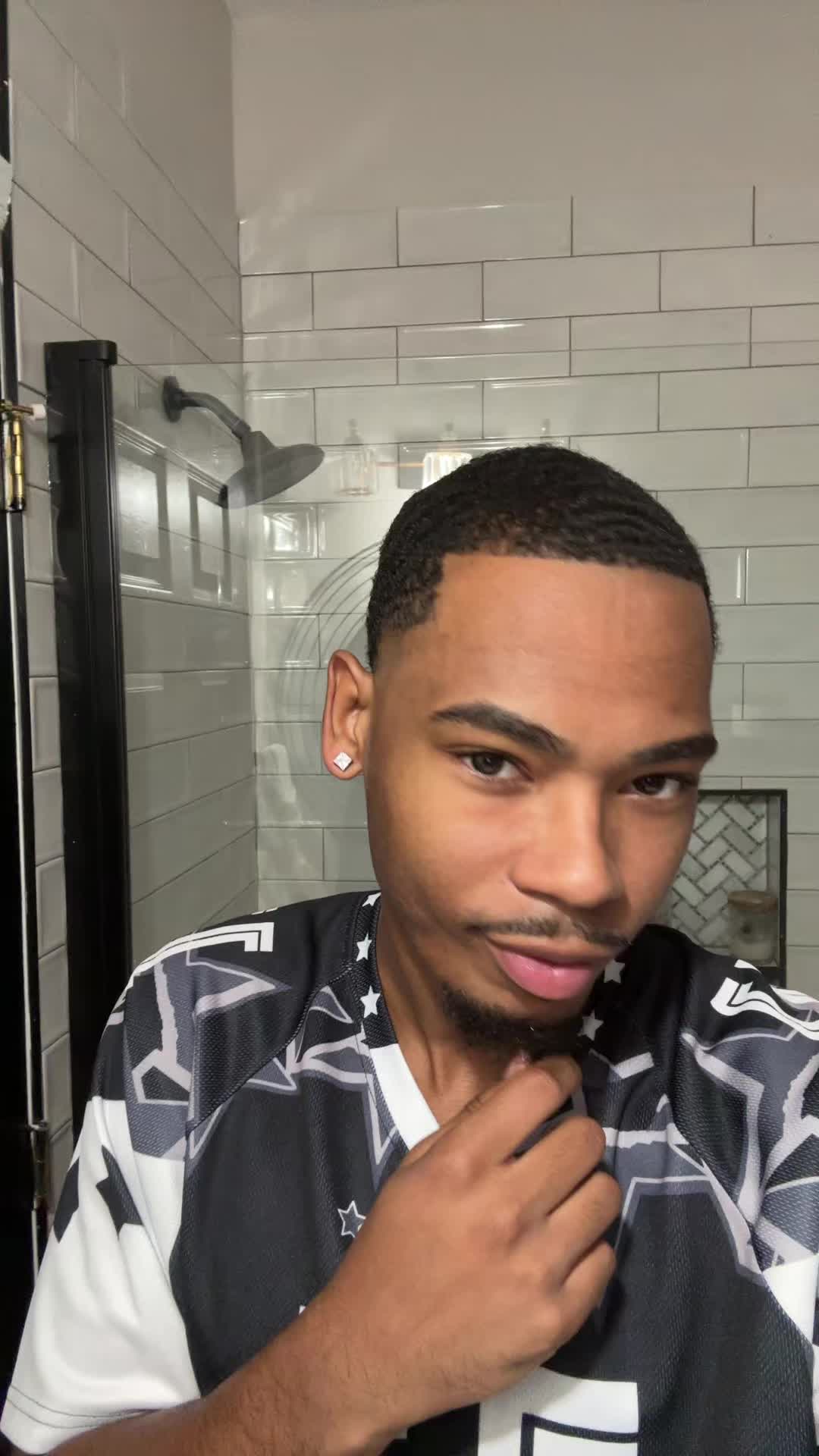 @shelovesjalendior