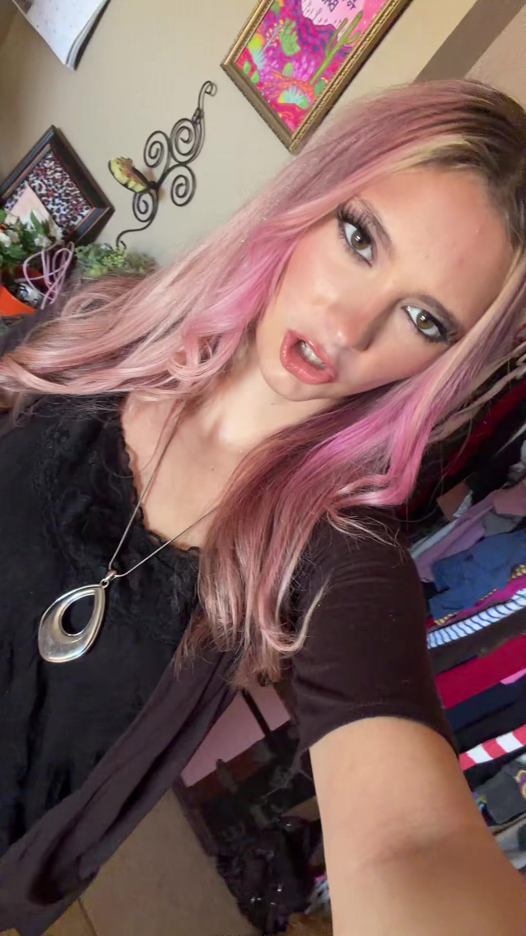 @madis_secretspam