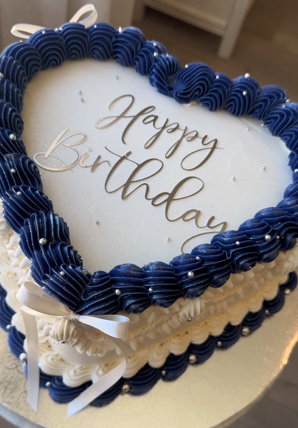 @Cake_It_With_Nett