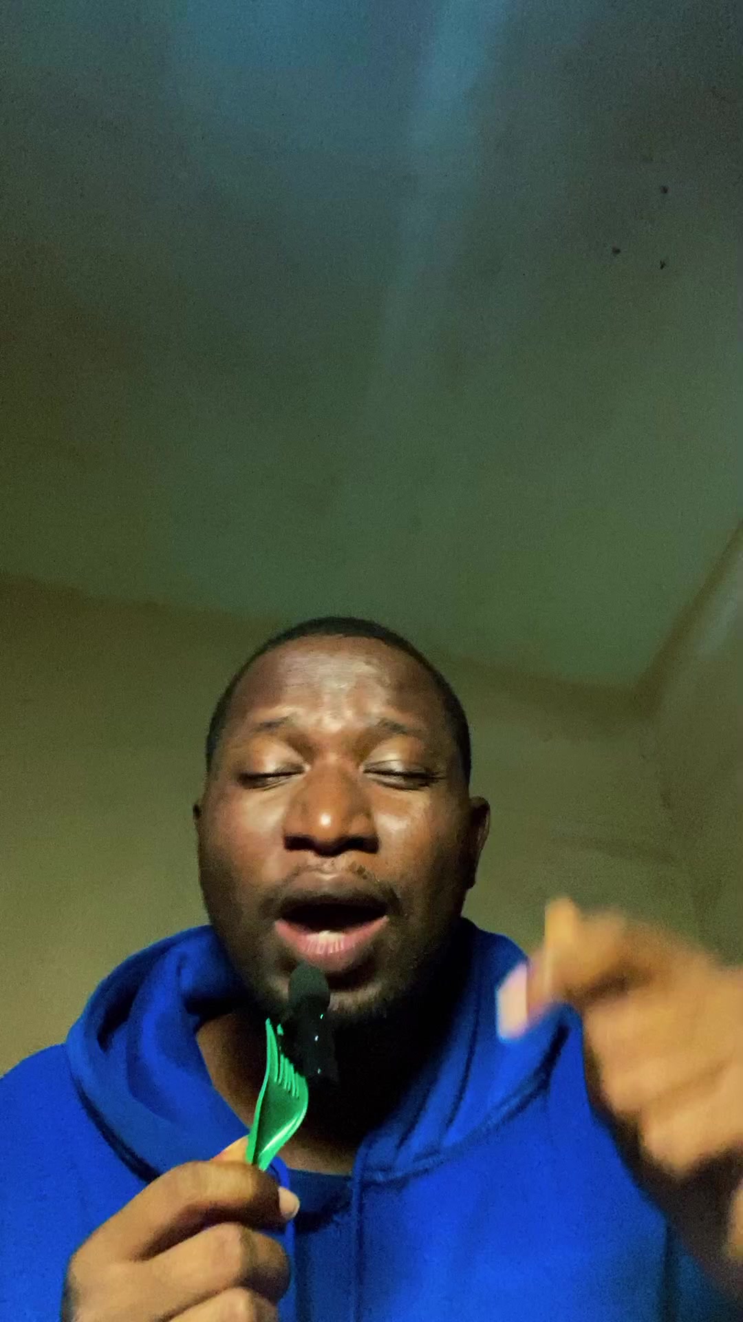 @CarterAdeyinka