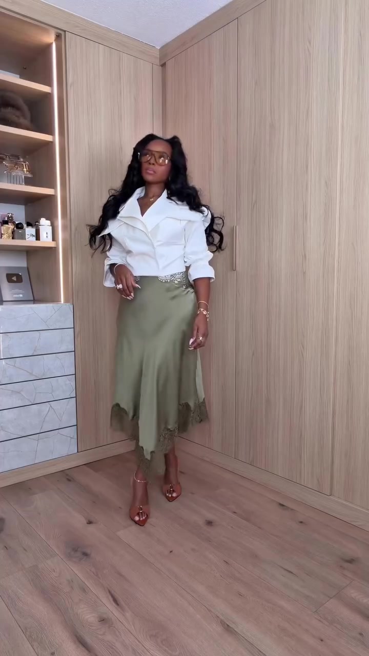 @Kira | Amazon Fashion Finds