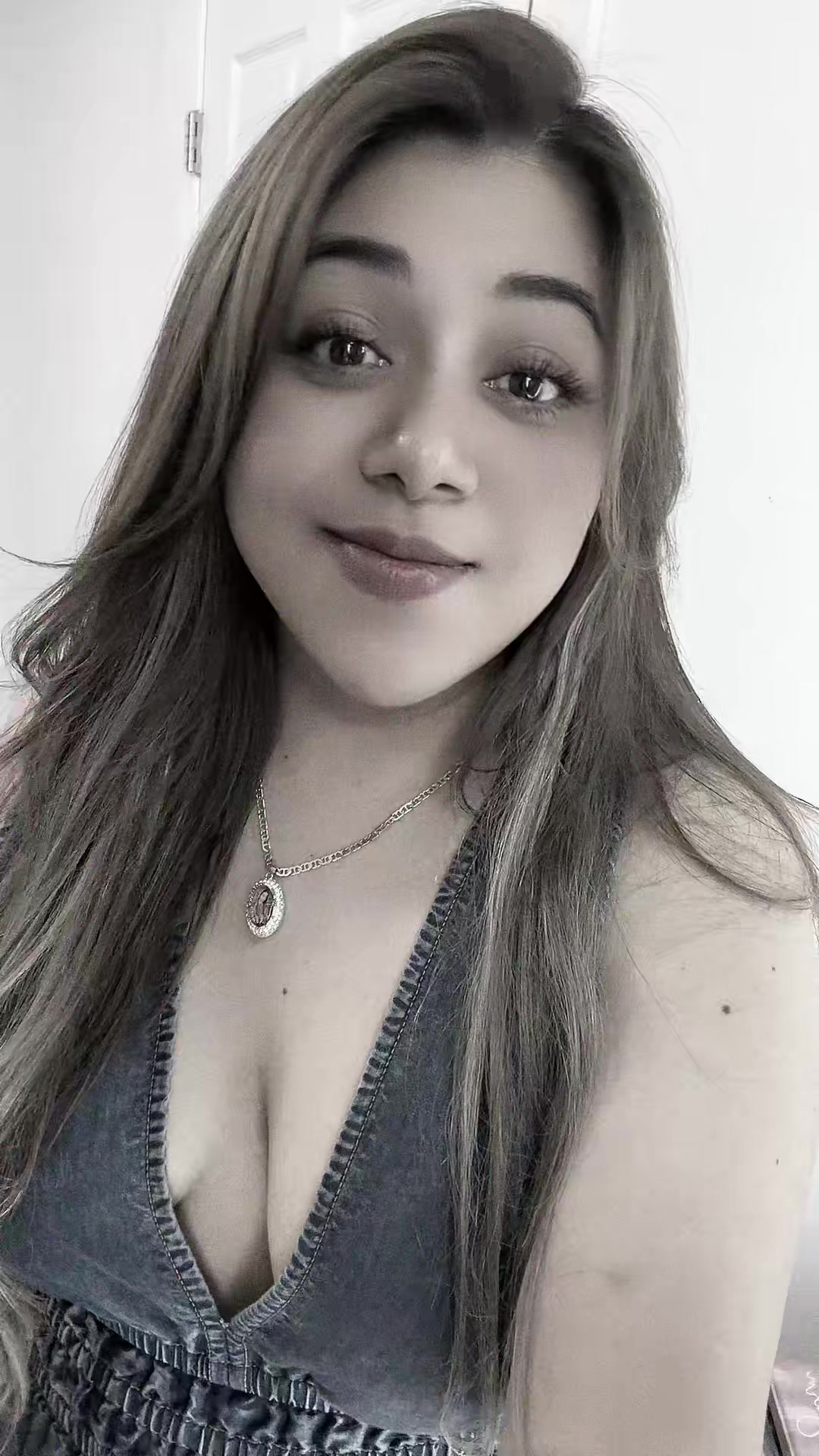 @jarelyflores27